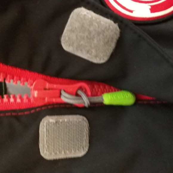 NHL Detroit Red Wings Reebok Jacket - Picture 6 of 15